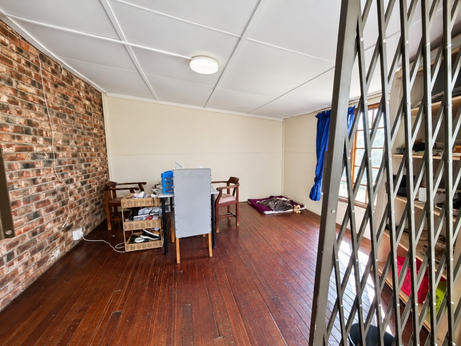 5 Bedroom Property for Sale in Wilgehof Free State